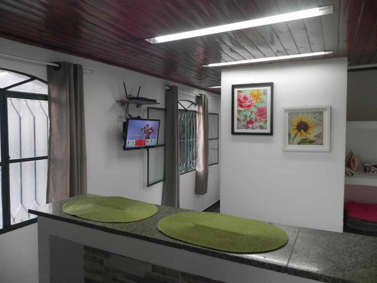 Petrópolis Aconchego Weber Com Garagemヴィラ エクステリア 写真
